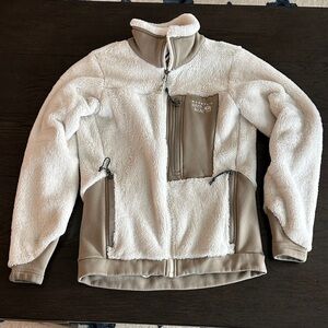 Mountain Hardwear Cream and Tan Fleece